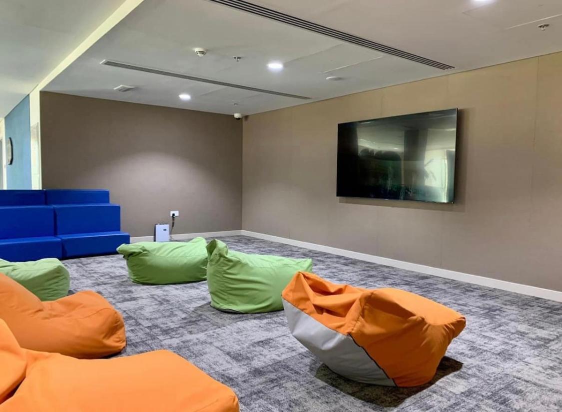 Appartement 2br Spacious At Yas Island Abou Dabi