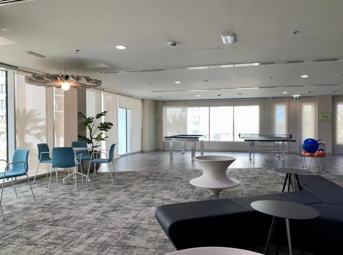 2br Spacious At Yas Island * Abou Dabi